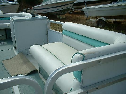 1990 Hurricane Boats 20 Fun Deck Dawsonville GA 30534 Photo #0052273A