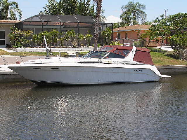 1991 SEA RAY 35 EXPRESS CRUISER Fort Meyers FL 33919 Photo #0052443A