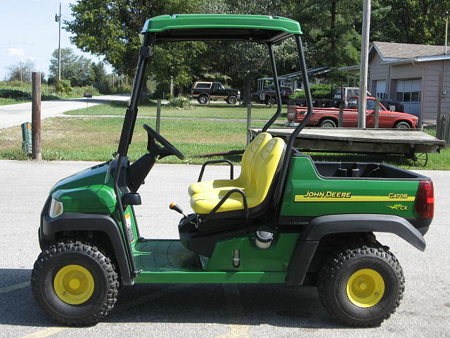 2008 JOHN DEERE GATOR CX Versailles IN 47042 Photo #0054675A