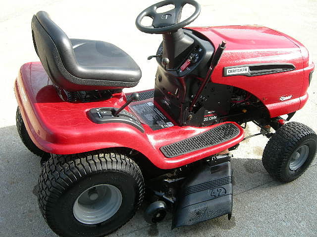 2010 CARRY ALL CRAFTSMAN MOWER 20HP Cincinnati / B OH 45106 Photo #0055234A