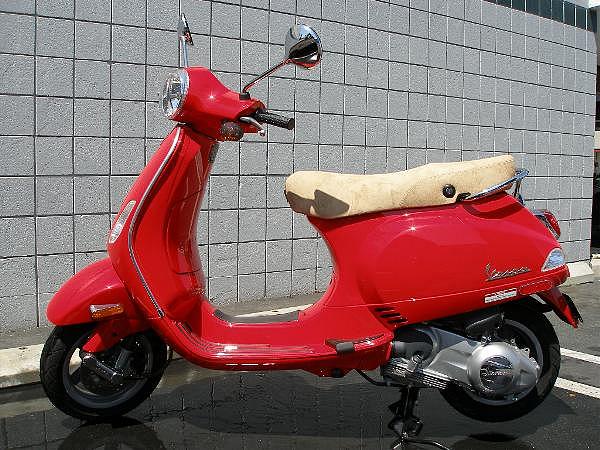 2009 Vespa LX 150 Torrance CA Photo #0055651B