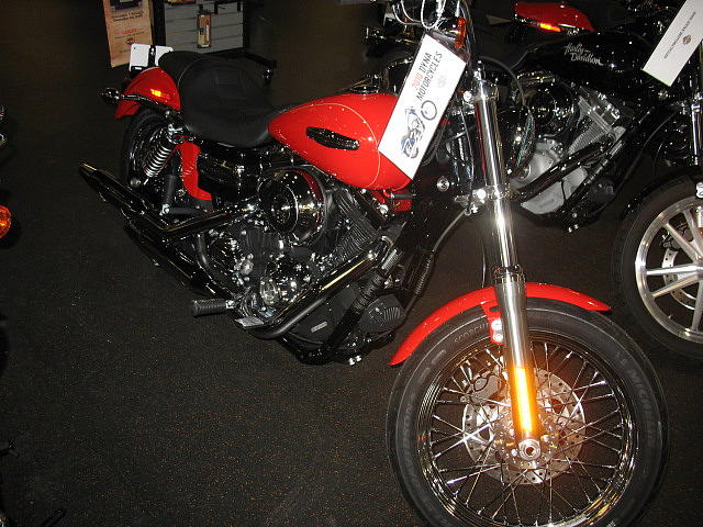 2010 HARLEY-DAVIDSON FXDC Spartanburg SC Photo #0056205B