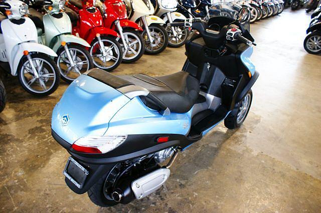 2008 PIAGGIO MP3 250 Bolingbrook IL Photo #0056916A