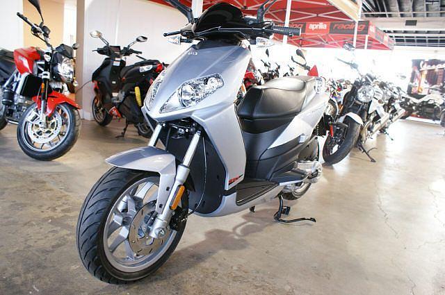 2009 APRILIA SPORTCITY 50 Bolingbrook IL Photo #0057074K