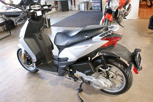 2009 APRILIA SPORTCITY 50 Bolingbrook IL Photo #0057074K