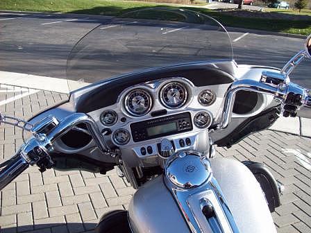 2009 Harley-Davidson FLHTCUSE4 CVO Ultra Class Eden Prairie MN Photo #0057189D