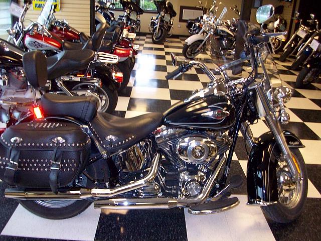 2009 HARLEY-DAVIDSON® Heritage Softail Classic Fruitland Park FL Photo #0057221D