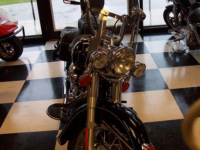 2009 HARLEY-DAVIDSON® Heritage Softail Classic Fruitland Park FL Photo #0057221D