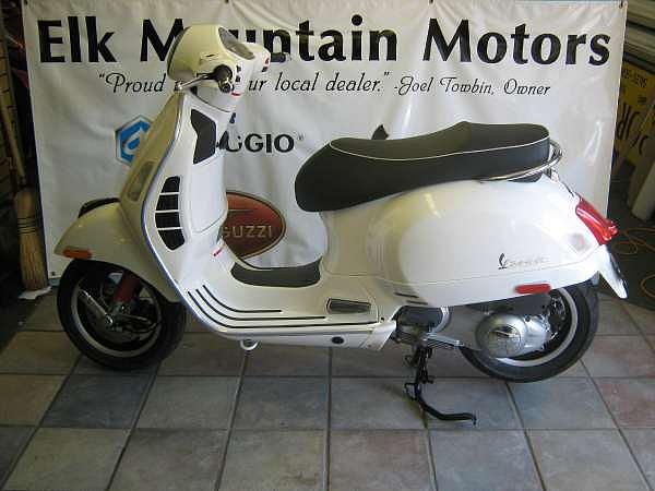 2009 Vespa GTS 250 Glenwood Sprin CO Photo #0057587E