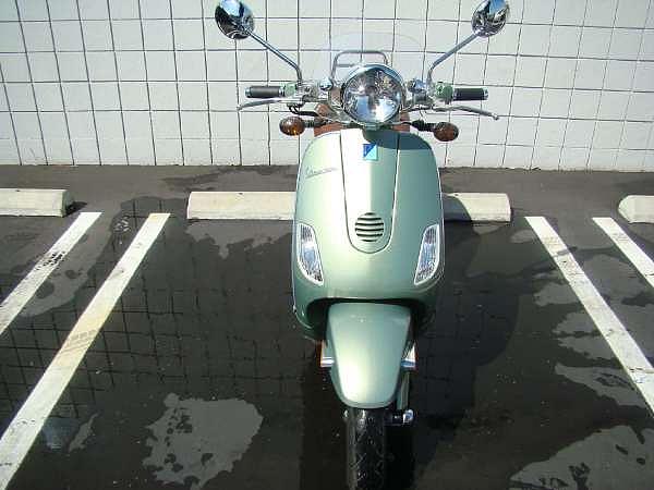 2009 Vespa LXV 150 Torrance CA Photo #0057623A