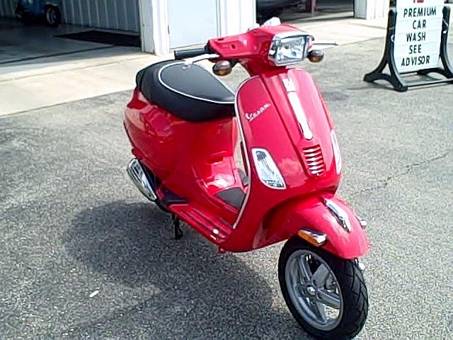 2009 VESPA S 150 Sycamore IL Photo #0057634A