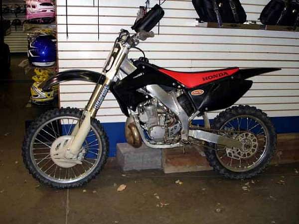 2003 Honda CR250R Belle Vernon PA Photo #0059889A