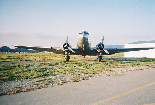 1941 DOUGLAS DC-3 Perris CA Photo #0062273A