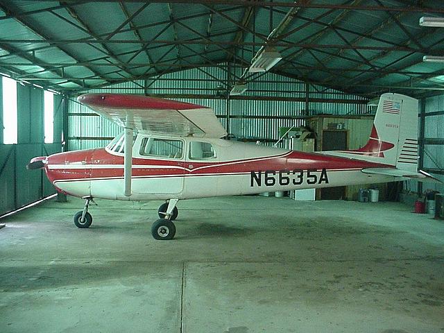 1956 CESSNA 172 Skyhawk Hutchinson KS Photo #0062282A