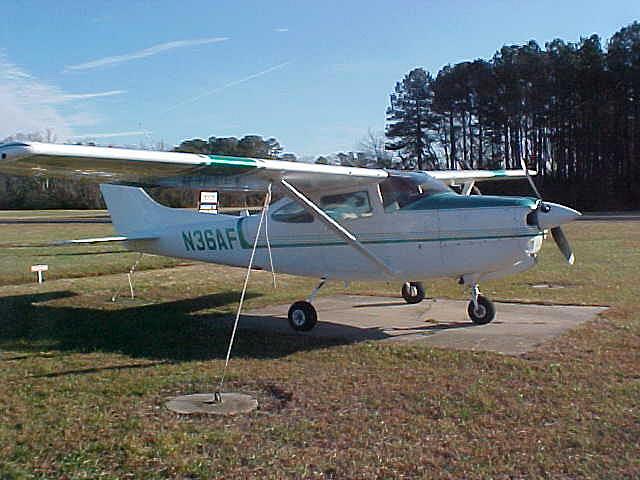 1978 CESSNA 182-RG Topping VA Photo #0062372A