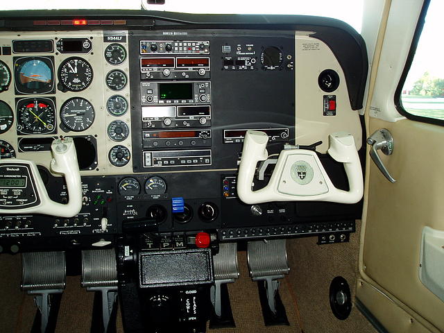 1995 BEECHCRAFT 36 BONANZA Daytona Beach FL Photo #0062404A