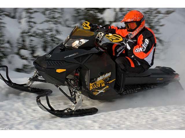 2010 SKI-DOO Renegade Backcountry X Huron OH Photo #0063172A