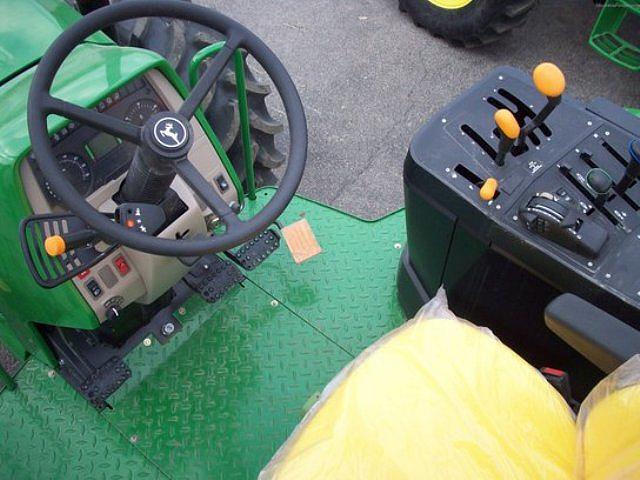 2009 JOHN DEERE 6430 De Leon TX 76444 Photo #0063766A