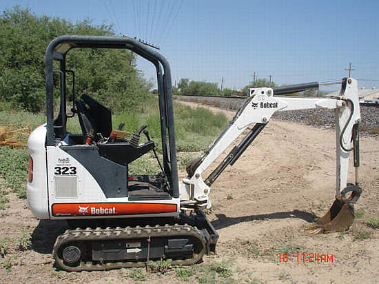 BOBCAT 323 Mesa AZ 85210 Photo #0064092A