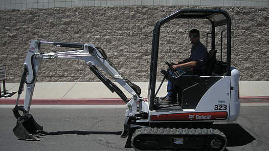 BOBCAT 323 Mesa AZ 85210 Photo #0064093A