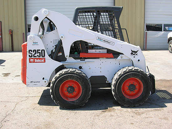 BOBCAT S250 Mesa AZ 85210 Photo #0064148A