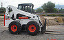  BOBCAT S330.