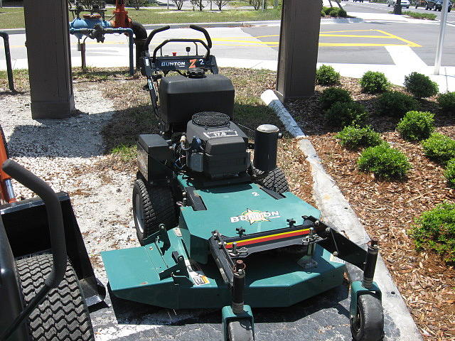 BUNTON MOWERS HYDRO 36" WALK Maitland FL 32751 Photo #0064220A