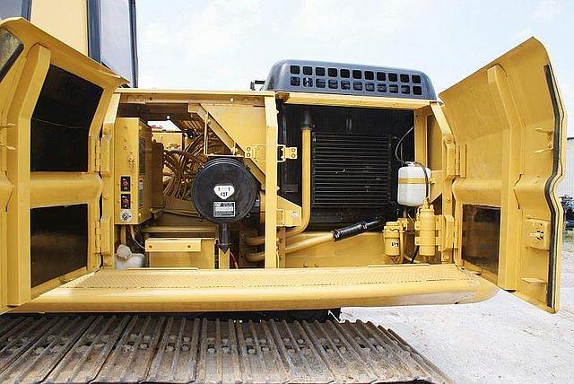 CATERPILLAR 320BL Sutherlin VA 24594 Photo #0064346A