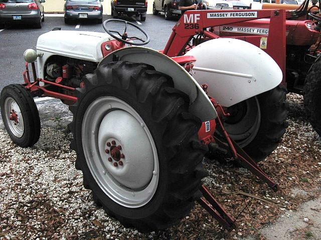 FORD 8N FARM TRACTOR Maitland FL 32751 Photo #0064770A