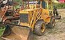 Show the detailed information for this 1987 New Holland LB620.