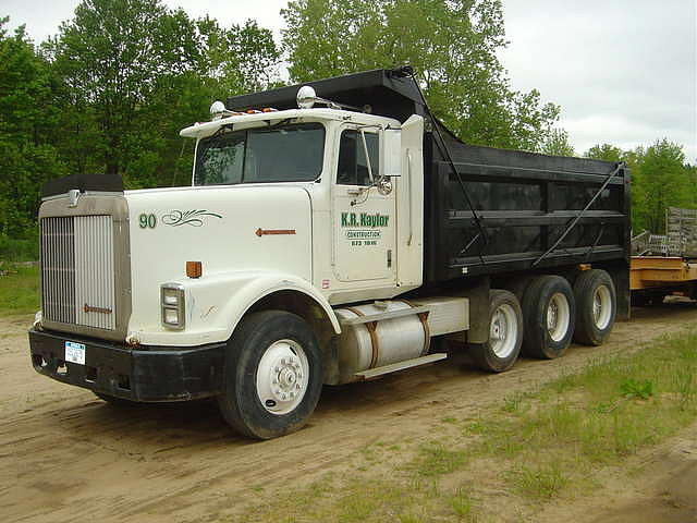 1990 INTERNATIONAL Dump Truck Holland MI 49423 Photo #0065661A