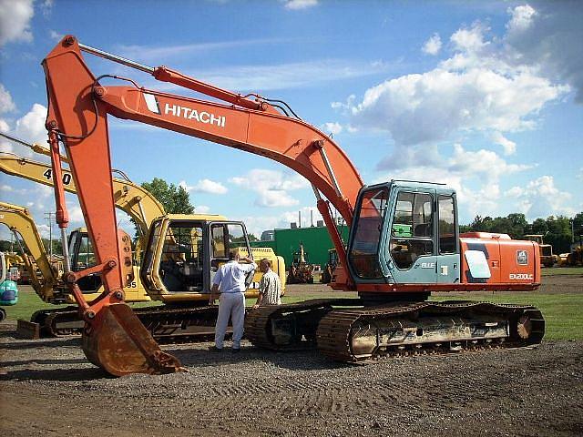 1992 HITACHI EX200 LC-2 Lansing MI 48906 Photo #0065828A