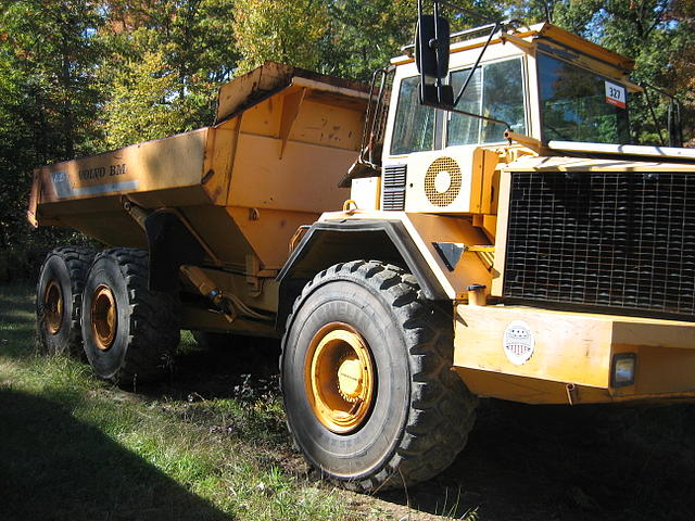 1992 VOLVO A35 Williamsburg VA 23188 Photo #0065863A