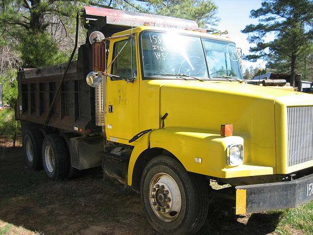 1992 VOLVO GMC-WHITE Williamsburg 23188 Photo #0065865A