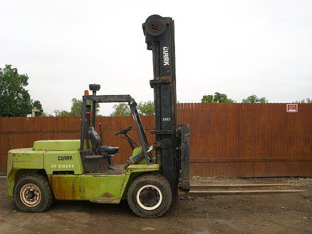 1993 CLARK C500-Y155D www forklifts4 TX 75229 Photo #0065901A