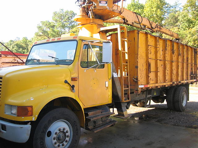 1993 INTERNATIONAL 4900 Williamsburg VA 23188 Photo #0065941A