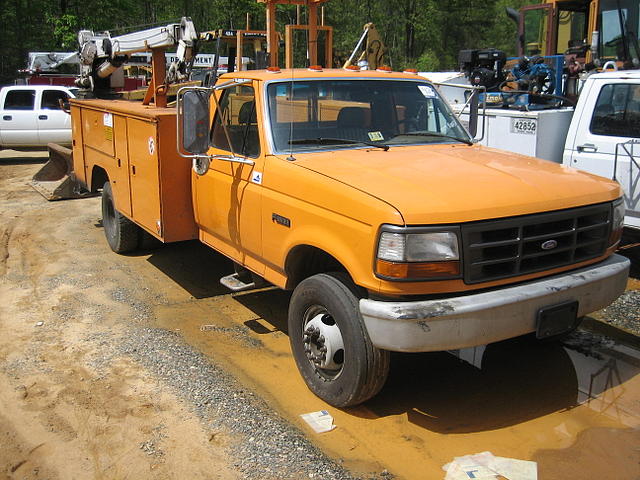 1994 FORD F450 Williamsburg VA 23188 Photo #0066059A