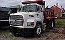 Show the detailed information for this 1995 FORD 9000.