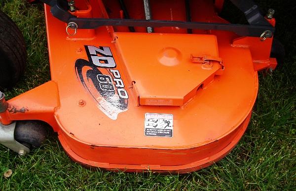 1900 Kubota ZD28-60P Orange CT 06477 Photo #0066646A