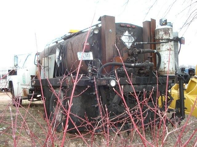 1981 FORD F-600 WITH A SE FOB CHPLEASTOR WI 77532 Photo #0067114A