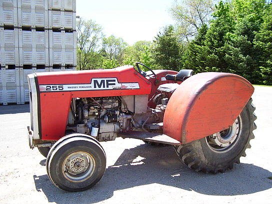 1981 MASSEY FERGUSON 255 Holland MI 49423 Photo #0067127A