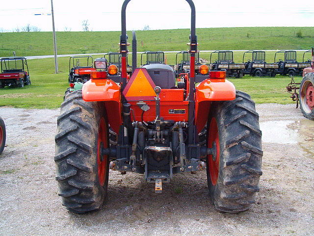 KUBOTA M7040 Flemingsburg KY 41041 Photo #0067376A