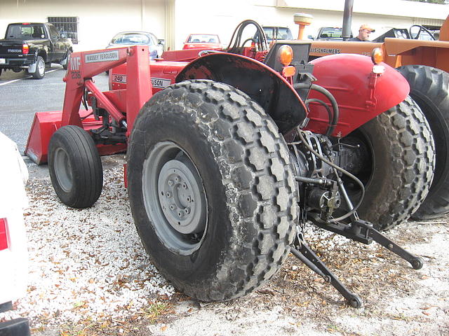 MASSEY FERGUSON 250 TRACTOR * Maitland FL 32751 Photo #0067462A