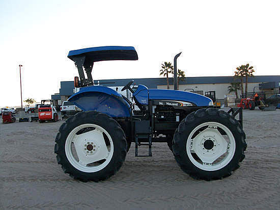 NEW HOLLAND TB120 4WD Mesa AZ 85210 Photo #0067555A