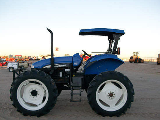 NEW HOLLAND TB120 4WD Mesa AZ 85210 Photo #0067555A