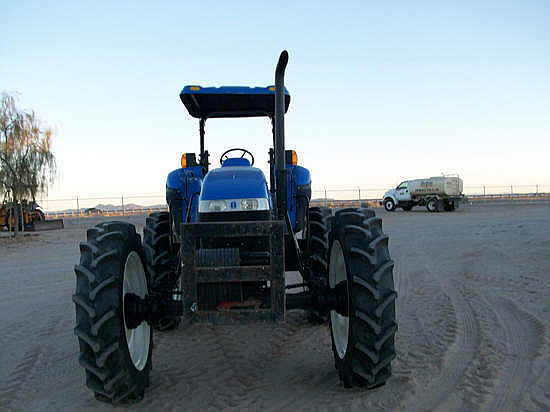 NEW HOLLAND TB120 4WD Mesa AZ 85210 Photo #0067555A