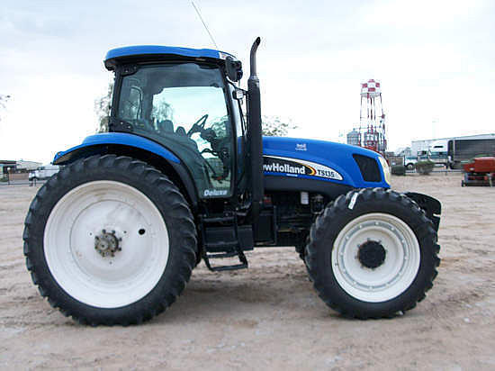 NEW HOLLAND TS135A 4WD Mesa AZ 85210 Photo #0067568A