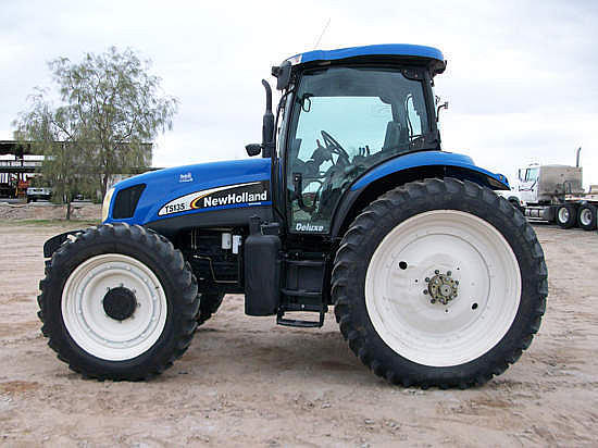 NEW HOLLAND TS135A 4WD Mesa AZ 85210 Photo #0067568A