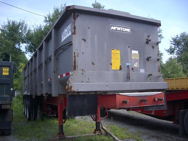 1997 MONTONE triaxle Alden NY 14004 Photo #0068657A