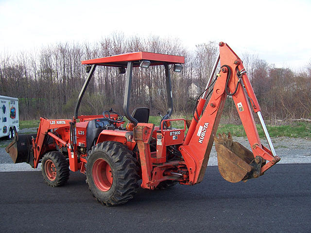 1998 Kubota L35 Auburn Townshi OH Photo #0069038A